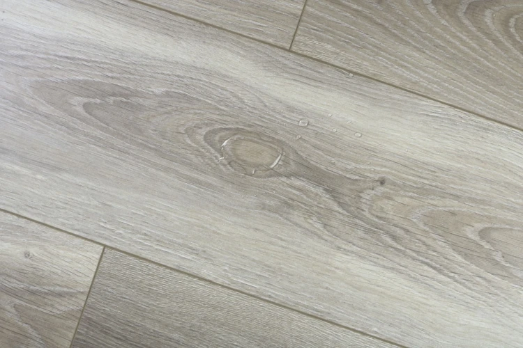 Ламинат Robust Wood Aqua Vision Марморе на otdelka1.ru