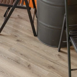 Виниловая плитка Винилам / Vinilam 8838 Дуб Дамп