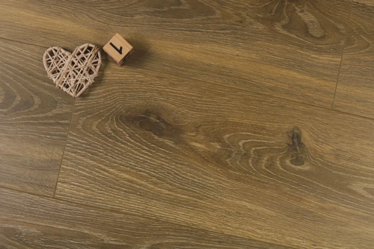 Ламинат Robust Wood Aqua Vision Джог на otdelka1.ru