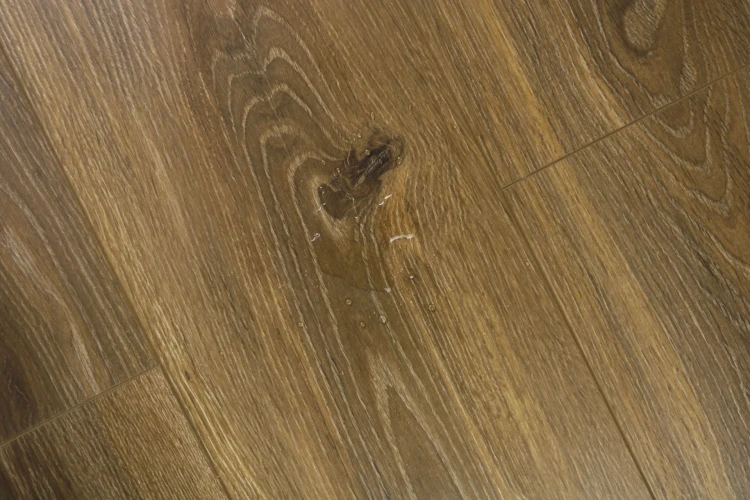 Ламинат Robust Wood Aqua Vision Джог на otdelka1.ru