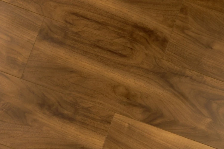 Ламинат Robust Wood Aqua Vision Латика на otdelka1.ru