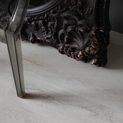 Кварц-виниловый ламинат Vinilam Cork Premium 33202 Дуб Аликанте