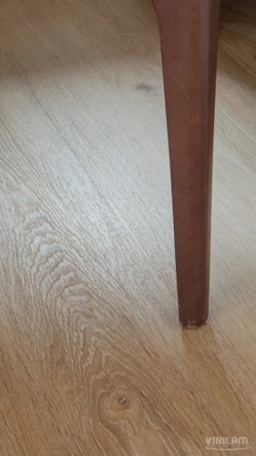 Кварц-виниловый ламинат Vinilam Cork Premium 33777 Дуб Ронда на otdelka1.ru