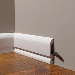 Плинтус полимерный Decor Dizayn DD700