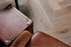 Кварц-виниловая плитка Vinilam Parquet Herringbone Glue IS11199 Паркет Венецианский на Otdelka1.ru