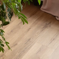 Кварц-виниловый ламинат Vinilam Cork Premium 33808 Дуб Витория