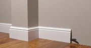 Плинтус полимерный Decor Dizayn DD701 на otdelka1.ru