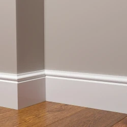 Плинтус полимерный Decor Dizayn DD701