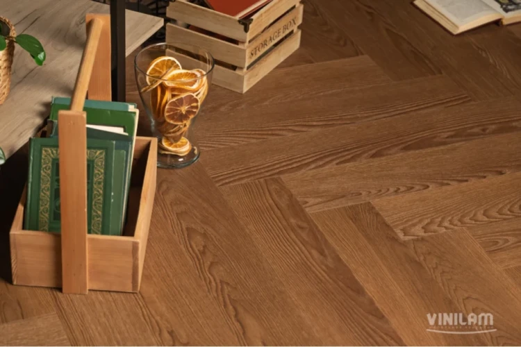 Кварц-виниловая плитка Vinilam Parquet Herringbone Glue IS11200 Паркет Винсент на Otdelka1.ru
