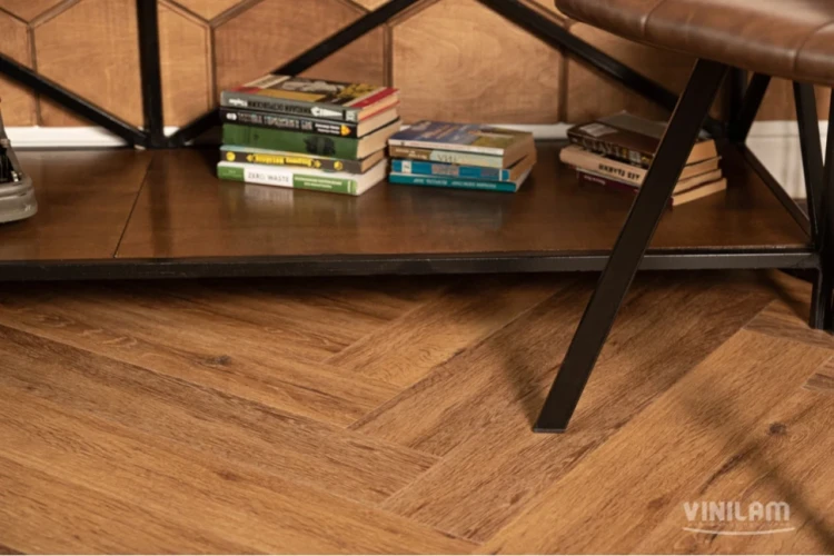 Кварц-виниловая плитка Vinilam Parquet Herringbone Glue IS11210 Паркет Де Вилль на Otdelka1.ru