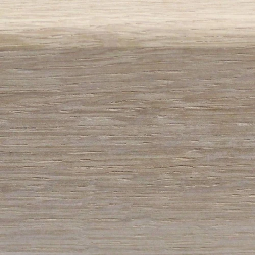 Плинтус массивный Дуб 70x15 мм прямой на otdelka1.ru