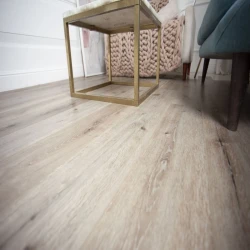 Виниловый Ламинат Деми флор / Damy floor Family 1508-1 Дуб Лофт