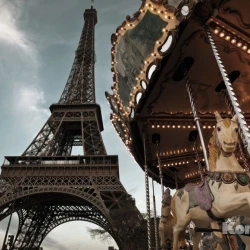 1-602 Фотообои KOMAR "Парижская карусель" 184смх1,27м бумажные