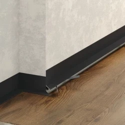 Микроплинтус Laconistiq L Max Черный анодированный