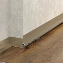 Микроплинтус Laconistiq L Max Шампань анодированный