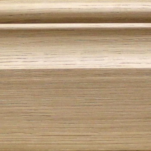 Плинтус массивный Дуб 100x17 мм фигурный на otdelka1.ru