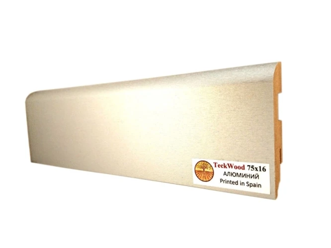 Плинтус МДФ Теквуд / Teckwood 75 мм Алюминий на Otdelka1.ru