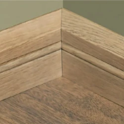 Плинтус массивный Паркетофф / Parketoff Дуб селект