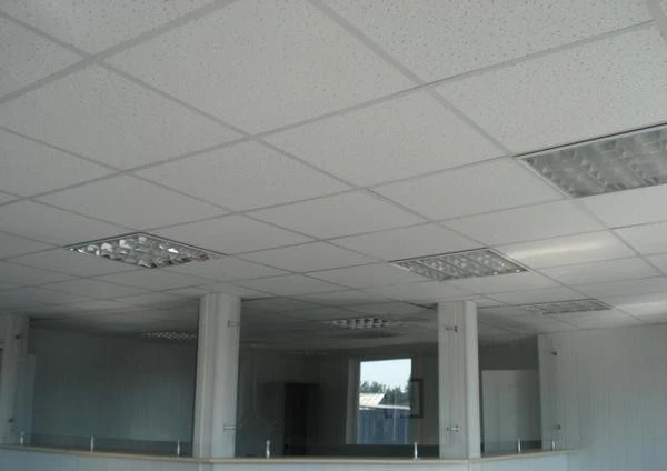 Направляющая Армстронг / Armstrong Т-24 Белая 0.6м на otdelka1.ru