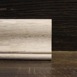 Плинтус-галтель массивный Дуб большая лодочка