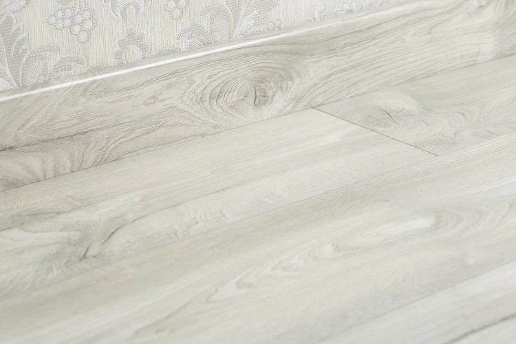 Ламинат Кронопол / Kronopol Aurum Aroma D3946 Lavender Oak на otdelka1.ru