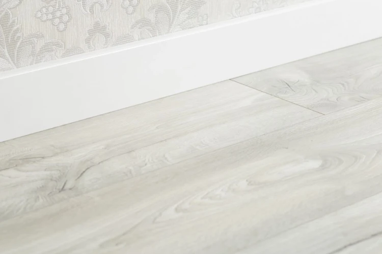 Ламинат Кронопол / Kronopol Aurum Aroma D3946 Lavender Oak на otdelka1.ru