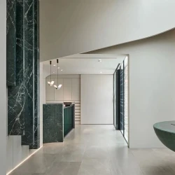 Теневой плинтус Laconistiq Light Черный Муар