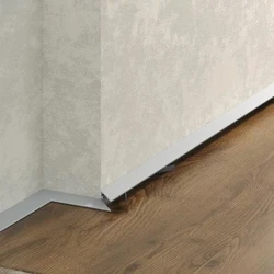 Микроплинтус Laconistiq Micro 11 Mini Серебряный анодированный