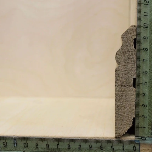 Плинтус массивный Дуб 100x18 мм фигурный на otdelka1.ru