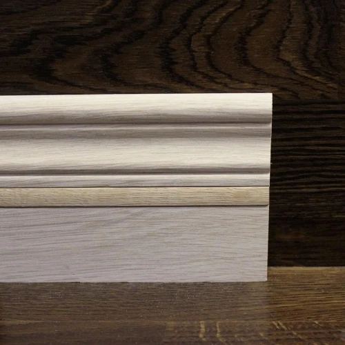 Плинтус массивный Дуб 100x20 мм фигурный на otdelka1.ru