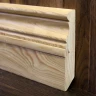 Плинтус массивный Лиственница 100x18 мм фигурный на otdelka1.ru