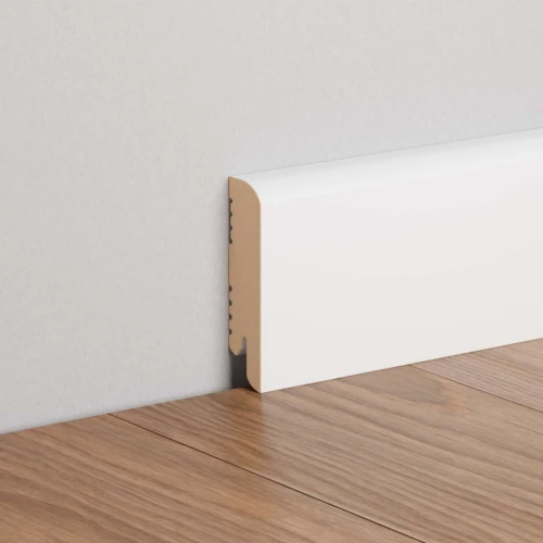 Плинтус МДФ Ликорн K-02 Белый на otdelka1.ru