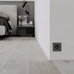 Микро плинтус Лайн Ликорн C-05.25.2 серебристый