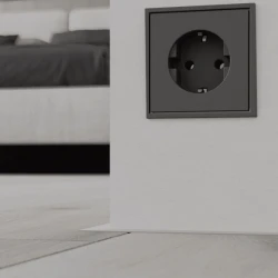 Микро плинтус Лайн Ликорн C-05.25.2 серебристый