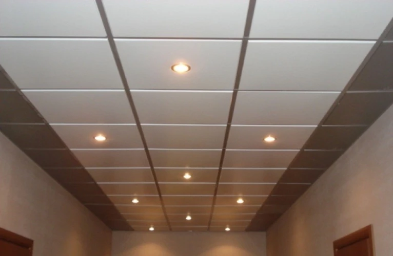 Направляющая Армстронг / Armstrong Т-24 Металлик 3.7м на otdelka1.ru