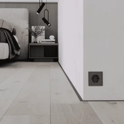 Микро плинтус Лайн Ликорн C-05.25.3 черный