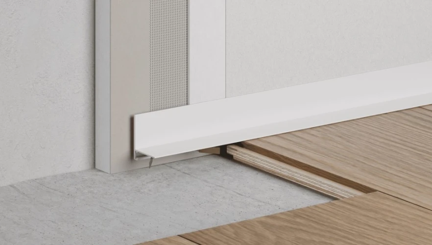 Микро плинтус Лайн Ликорн C-05.25.4 L-образный белый на otdelka1.ru