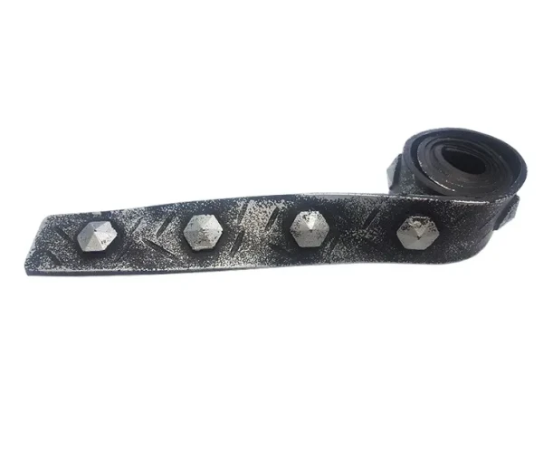 Ремень-имитация полосы кованного металла Уникс М Серебро на otdelka1.ru