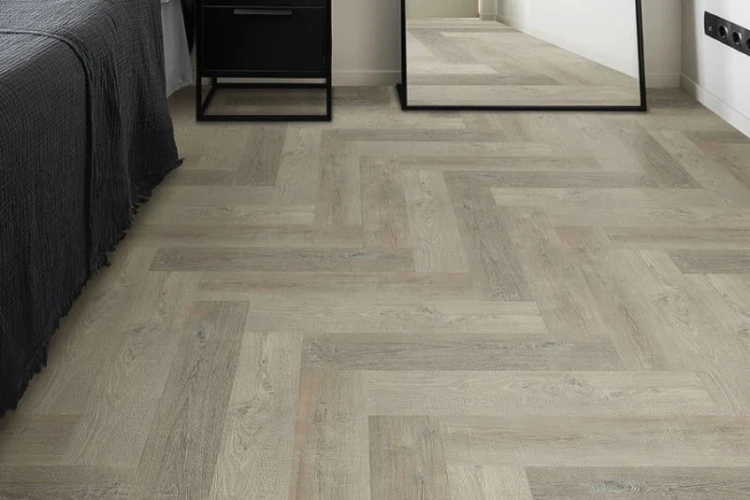 Виниловый Ламинат Floor Factor Herringbone HB05 Grahpite Oak на Otdelka1.ru