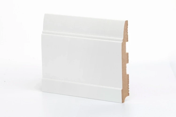 Плинтус МДФ Ликорн К-13 Белый на otdelka1.ru